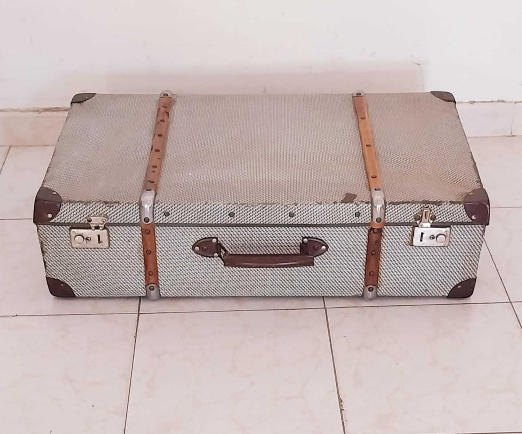 Mala de Viagem VINTAGE (Decoração)