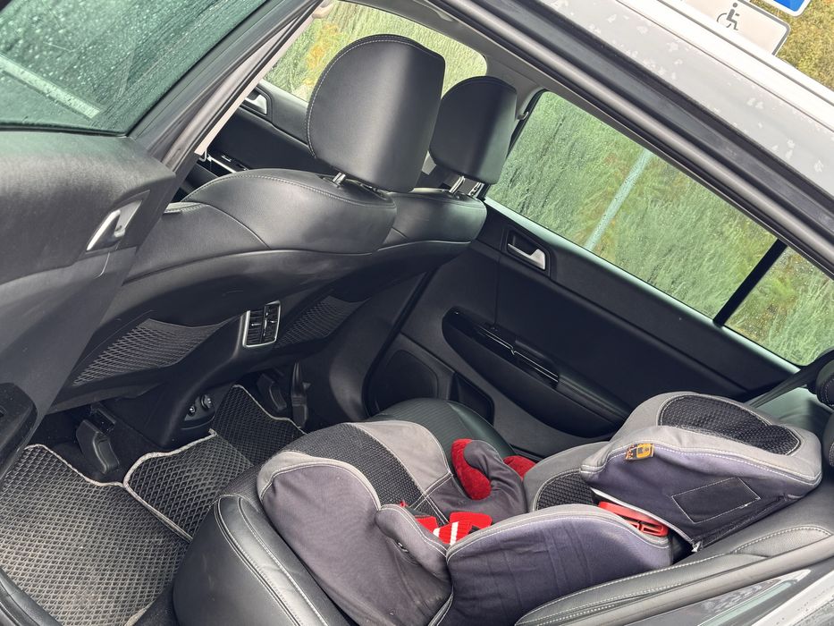 Продам kia sportage 2018 рік дизель 1.6 обєм двигуна