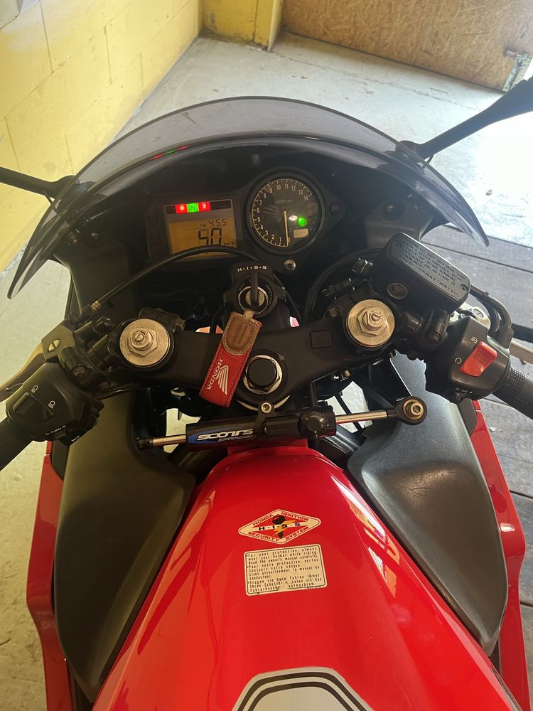 Honda CBR600F4i в продажі