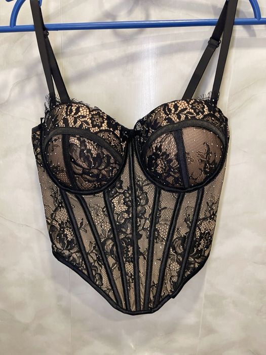 Корсет мереживний