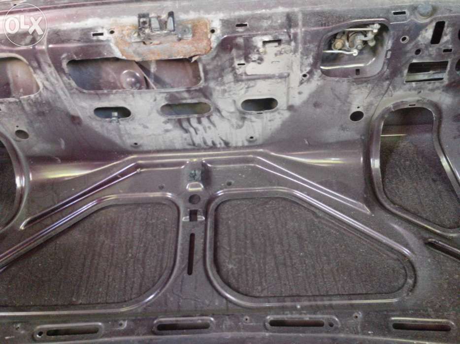 Задняя крышка БМВ е34