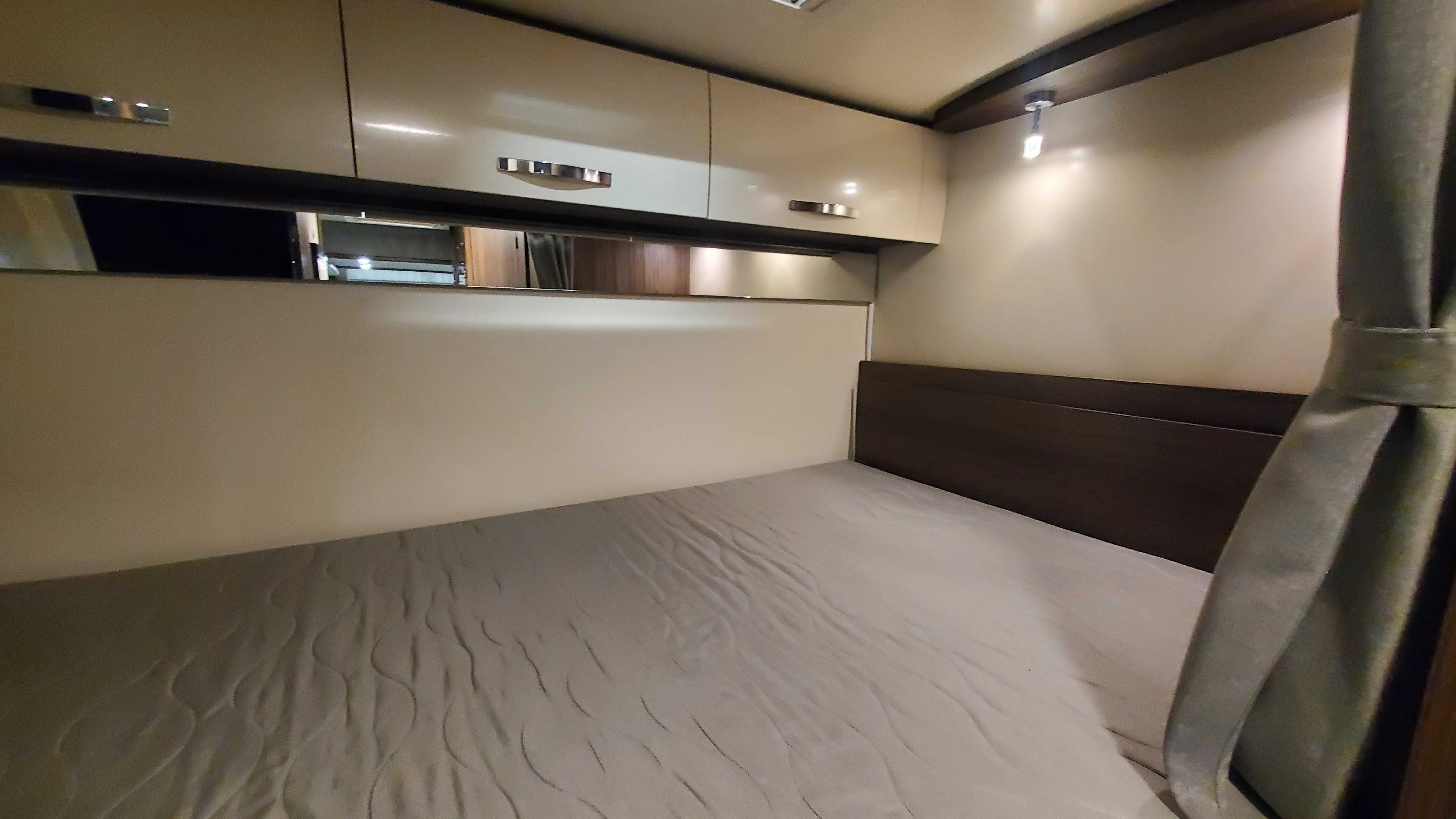 Benimar Tessoro 440UP