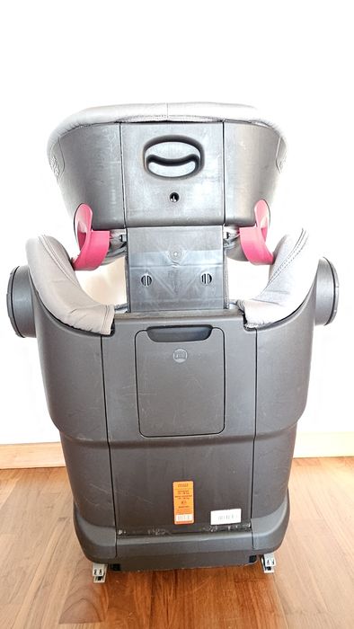 Fotelik Samochodowy Britax Romer Kidfix III M  15-36 kg