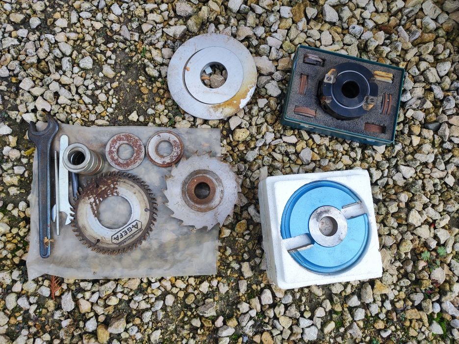 Frezarka dolnowrzecionowa z kompletem frezów Electra Beckum tf-100, 22