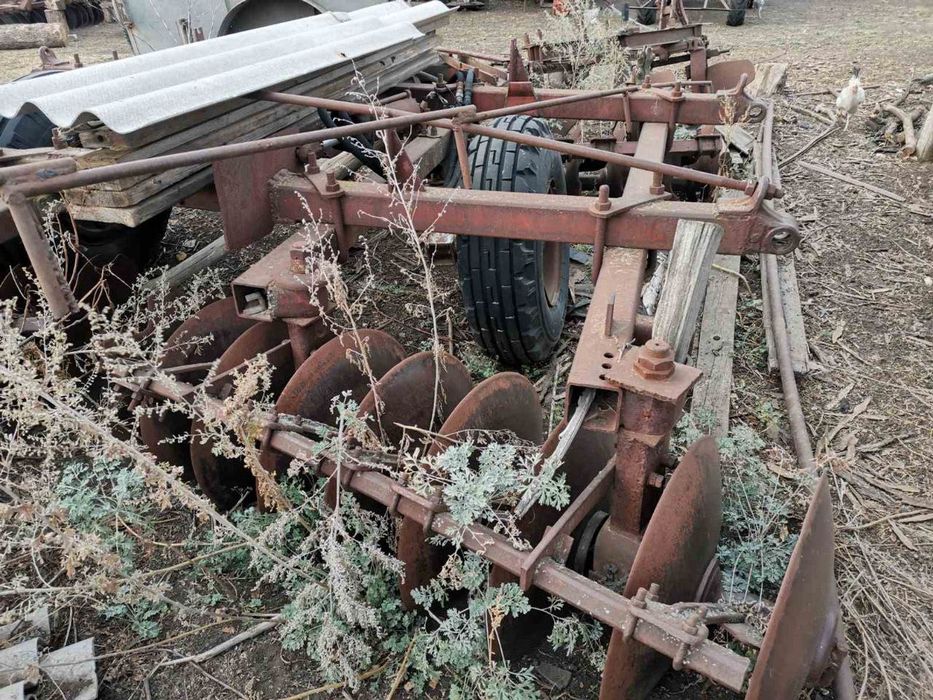 Продам дискову борону