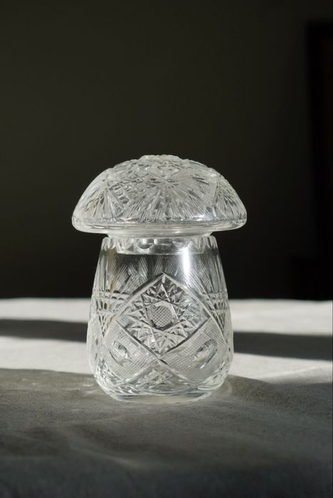 Kryształowy grzyb szkło kryształowe prl grzybek bomboniera szkatuła
