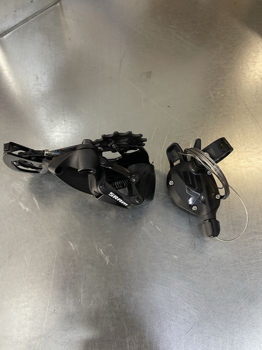 Przerzutka tylna SRAM SX Eagle+Manetka