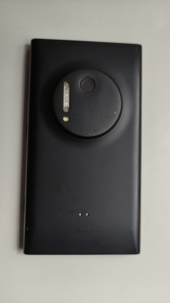 Nokia Lumia 1020 pure view. Nokia 1020. Нокія 1020. Нокия Люмия 1020.