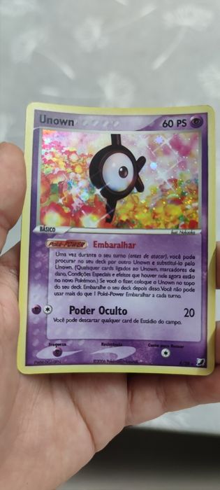 Cartas Pokémon antigas e raras Unown Q e Unown K