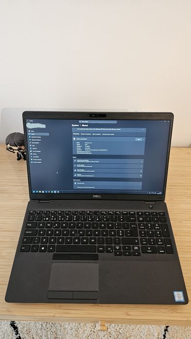 Dell Precision 3541 | Intel Core i7-9850H | 16 GB RAM | 475 GB SSD | W