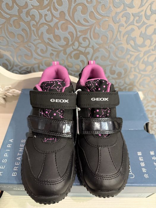 Geox waterproof утерлені розміри 25-39