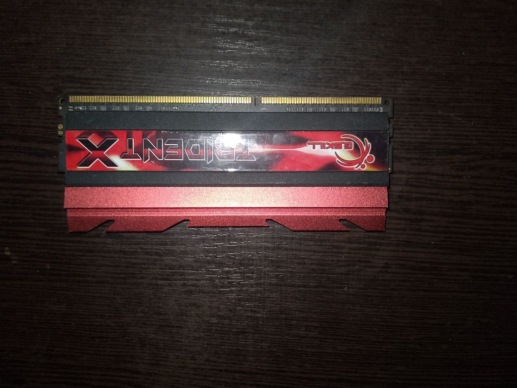 Оперативна пам'ять DDR3 8GB G.SKILL RipjawsX 2400MHz CL10