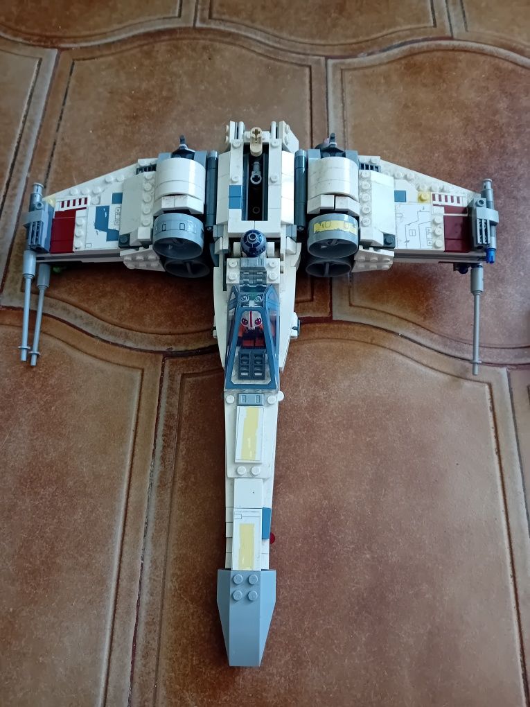 Duêz LEGO Força Aérea 30 cm