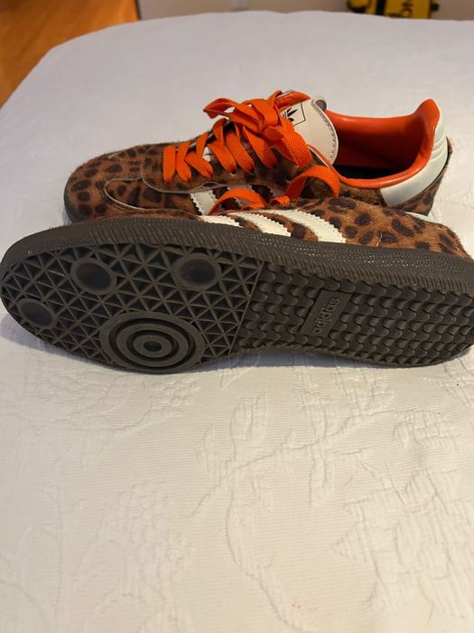 ADIDAS ORIGINALS Sapatilhas baixas em Castanho