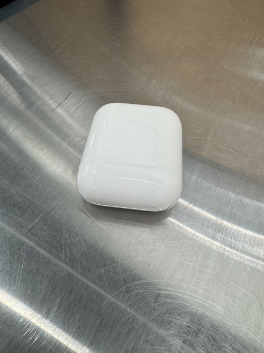 Навушники apple airpods 2 в гарному стані