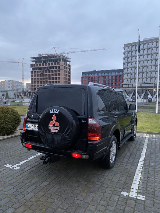 Мітсубісі Паджеро