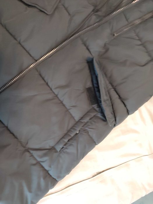 Kurtka zimowa płaszcz roz. L puchowa z kapturem długa