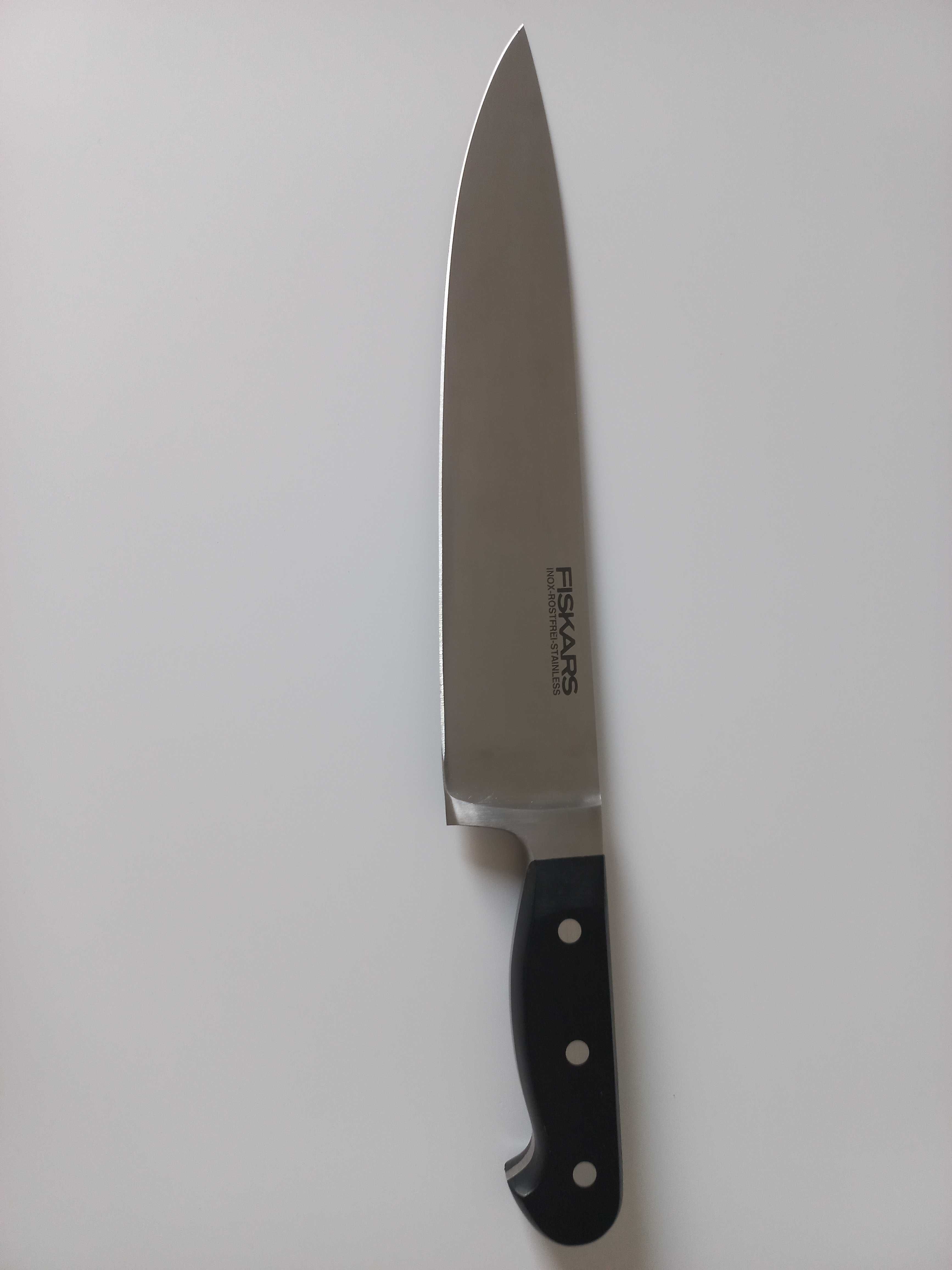 Nóż kuchenny Fiskars