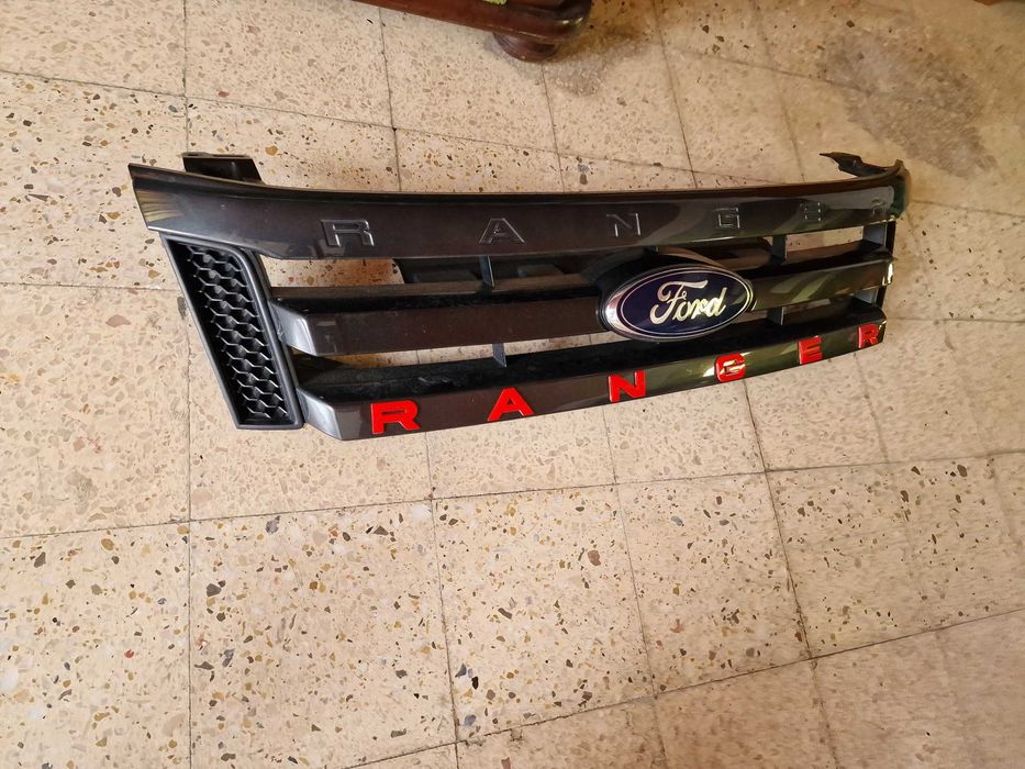 Grelha frontal da ford ranger 3.2   2012