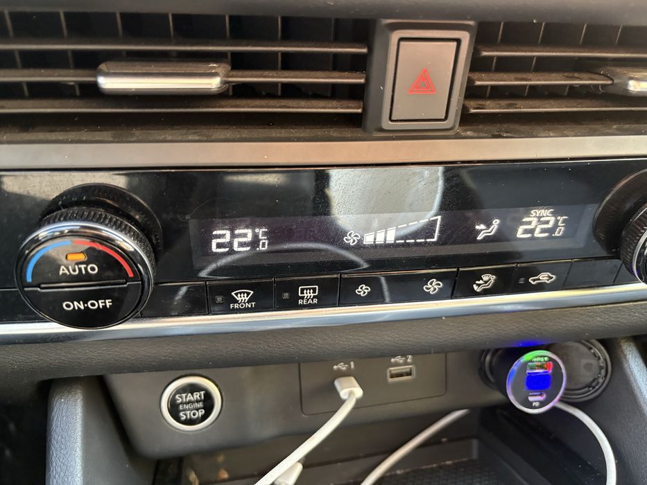 Nissan rogue 2022-2023