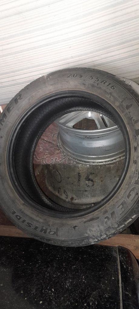 Продаю 3 колеса від Фіата 205/55  R16 . Літні колеса