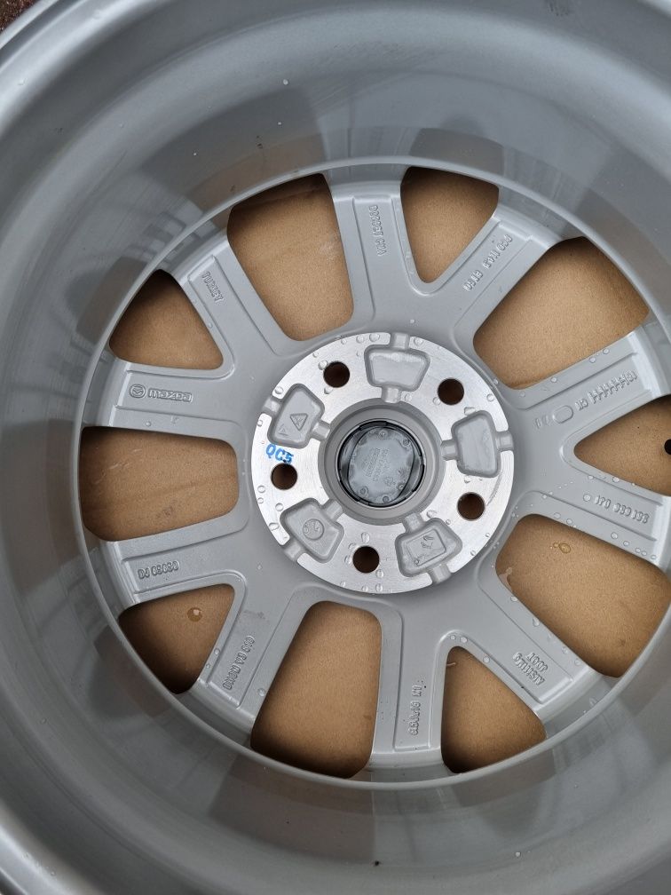 Nowe Oryginalne Alu 16" Mazda, Honda 5x114.3 Et 50