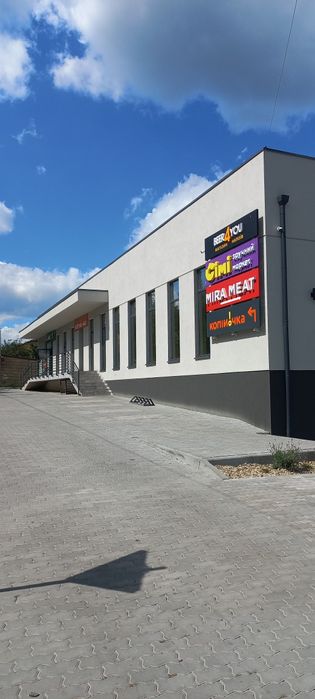 Оренда комерційного приміщення 74 м² у ЦЕНТРІ смт Куликів, біля траси.