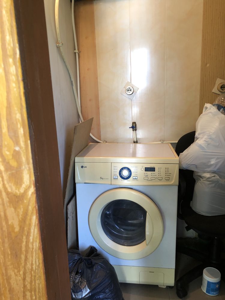 Продам велику кімнату 18м2  в ЦЕНТРі