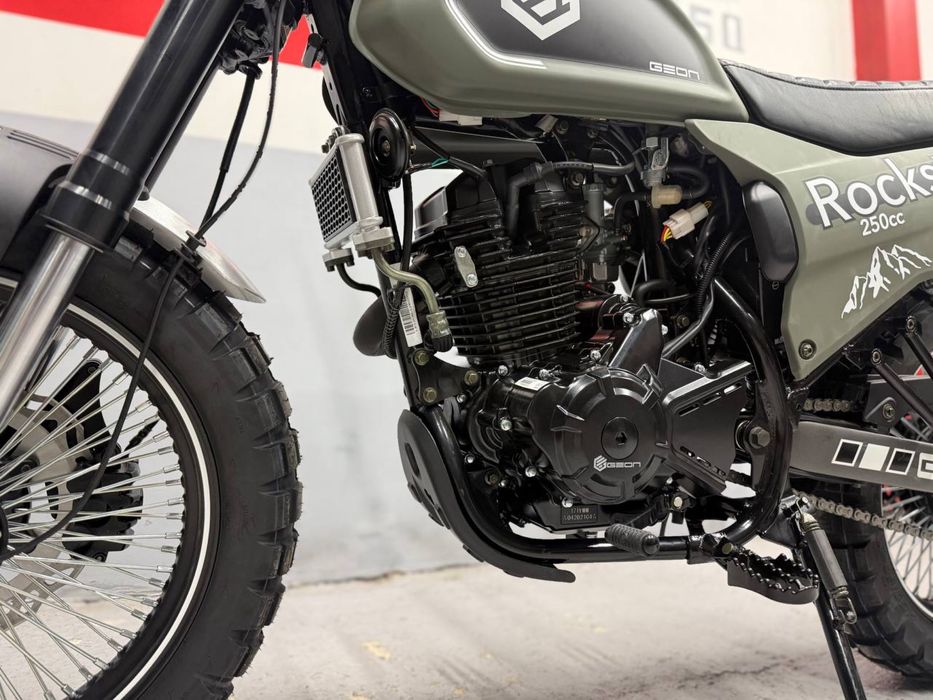 Мотоцикл GEON Rockster 250 FE On-road