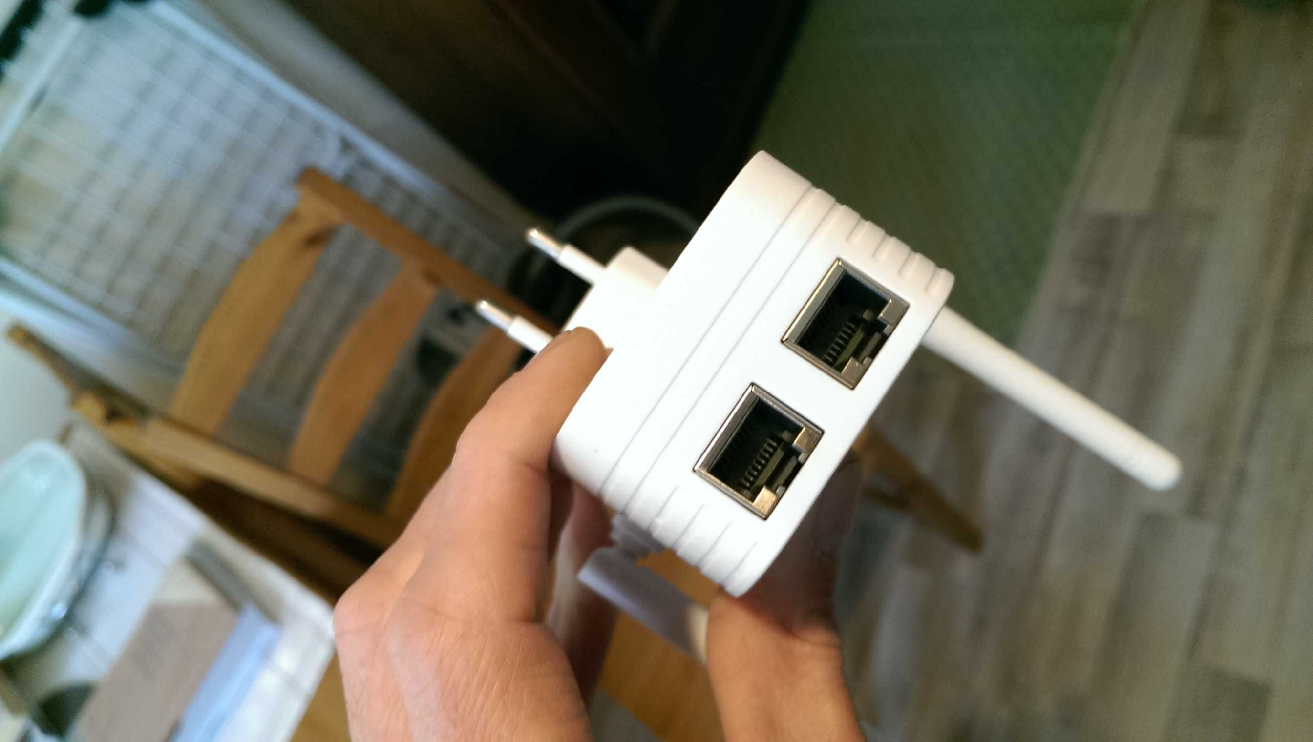 Wzmacniacz Wi-Fi, WiFi AP/ Repeater, Model: 0085;