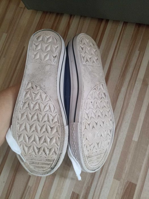 Trampki damskie r.39