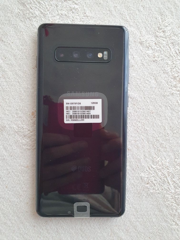 Telemovel s10 plus preto novo sem uso.