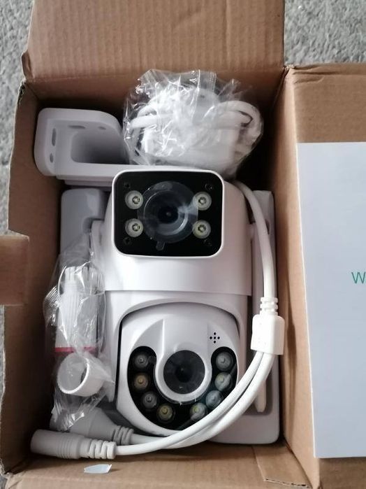 Kamera wifi obrotowa 2,4Ghz  z dwoma obiektywami
