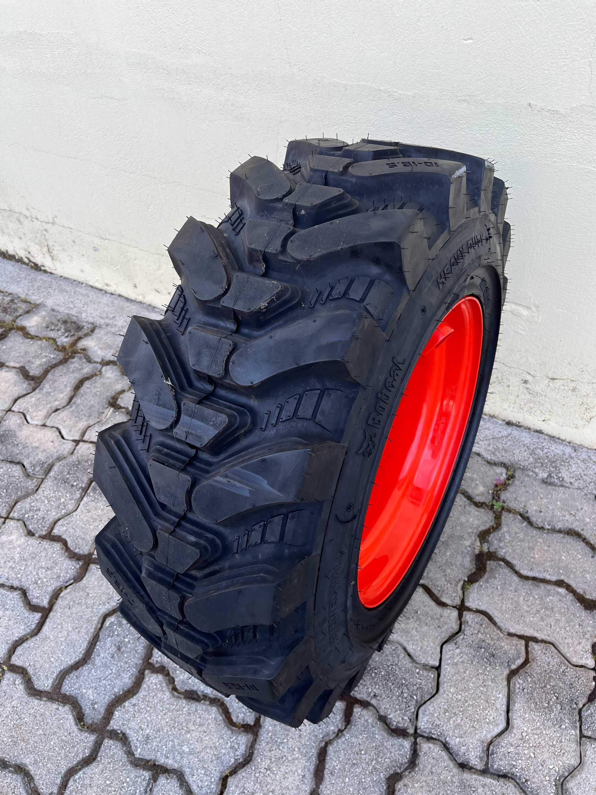 Roda pneu bobcat nova