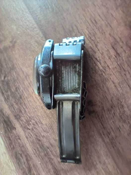 Zegarek damski Zaria mechaniczny - niesprawny, niekompletny