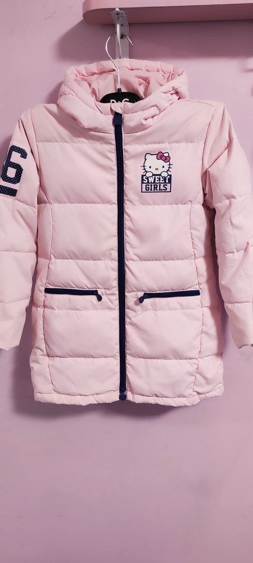 Детское пальто Hello Kitty 6-7 лет, оригинал.
