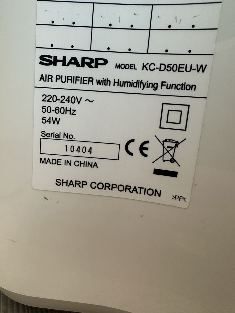 Oczyszczacz powietrza SHARP KC-D50EU-W