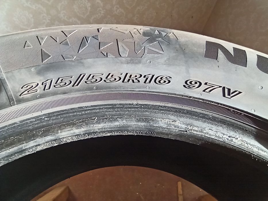Opony zimowe Nexen 215x55 R 16