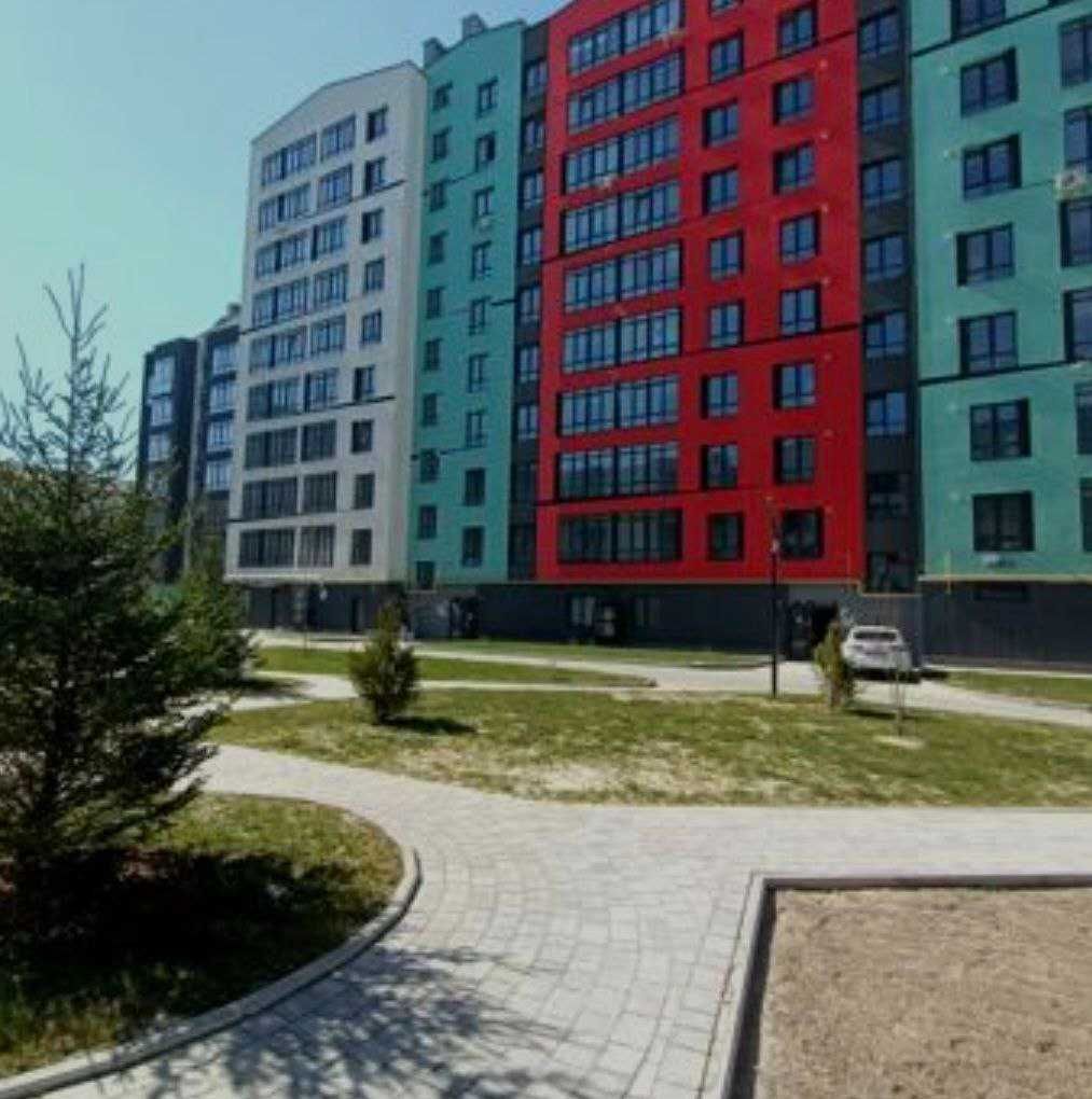 ЗДАНА 2 кім. квартира 67.7м2  в ЦЕНТРІ  по вул. Національної Гвардії