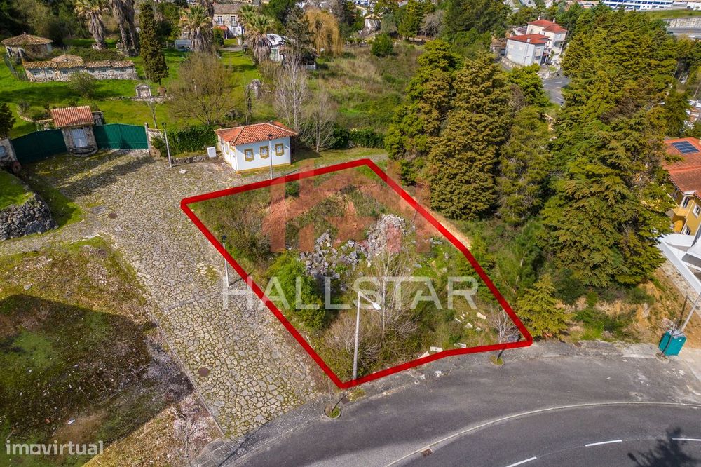 Terreno para Construção / Área Total de 215m2 / Quinta do Rei / Pousos