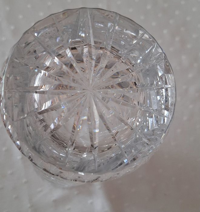 Wazon kryształowy.