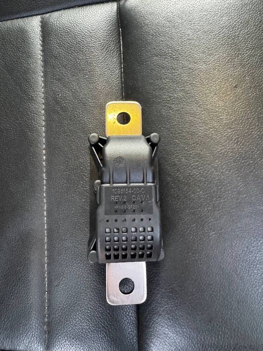 Піропатрон пиропатрон основної батареї Tesla 3 Y 1064689-00-I 1095154