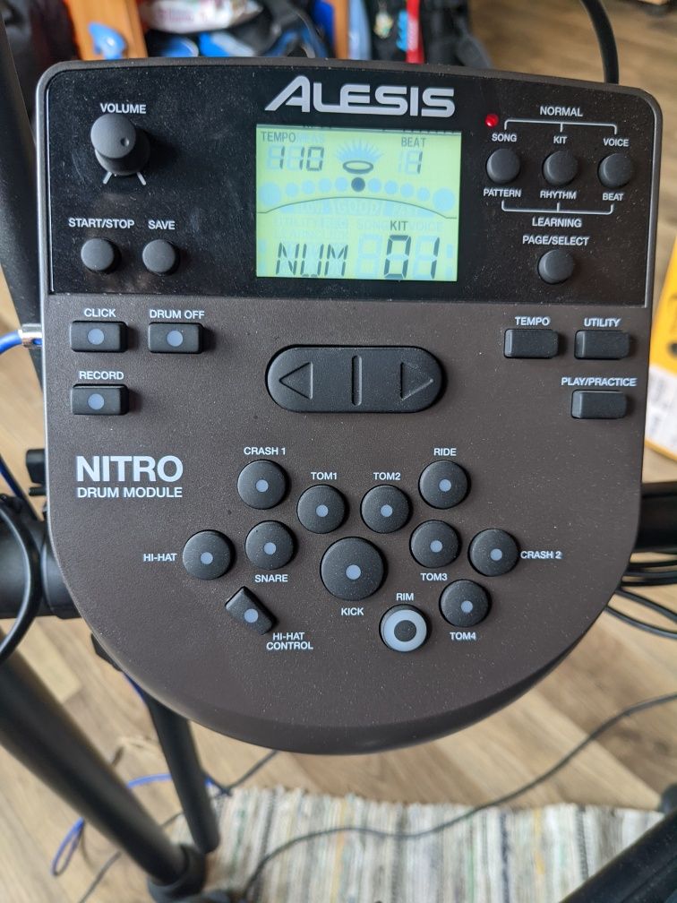 Барабанна установка Alesis Nitro Mesh Kit