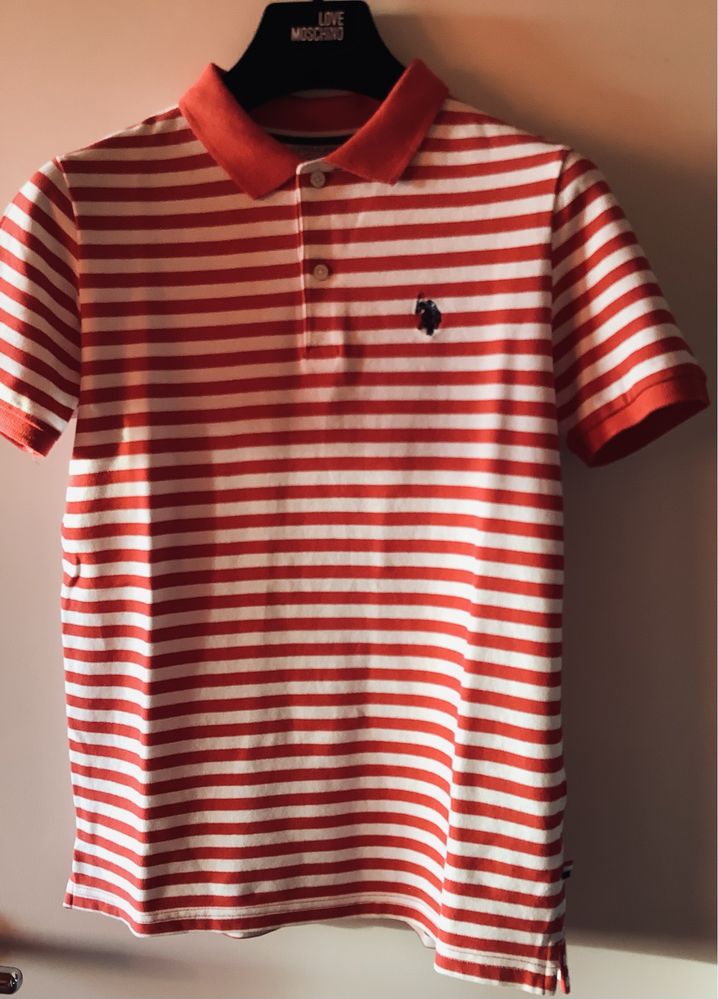 Koszulka polo U.S. Polo Assn. czerwono-biale paski, logo, XS/S