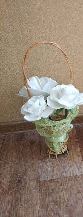 Декоративні квіти + корзина