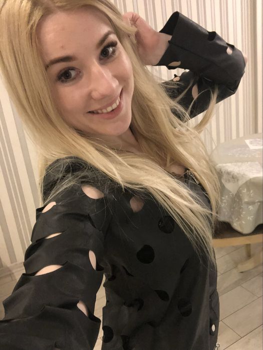 Продам дизайнерский кожаный пиджак! Размер С