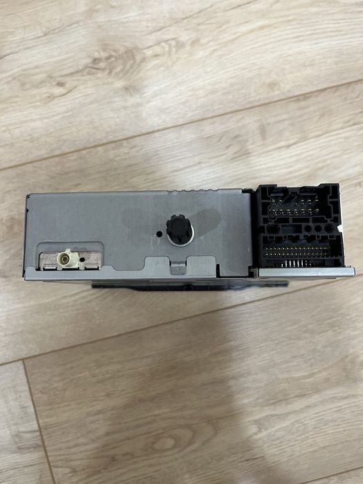 Оригінальна магнітола з навігацією Renault Megane 3