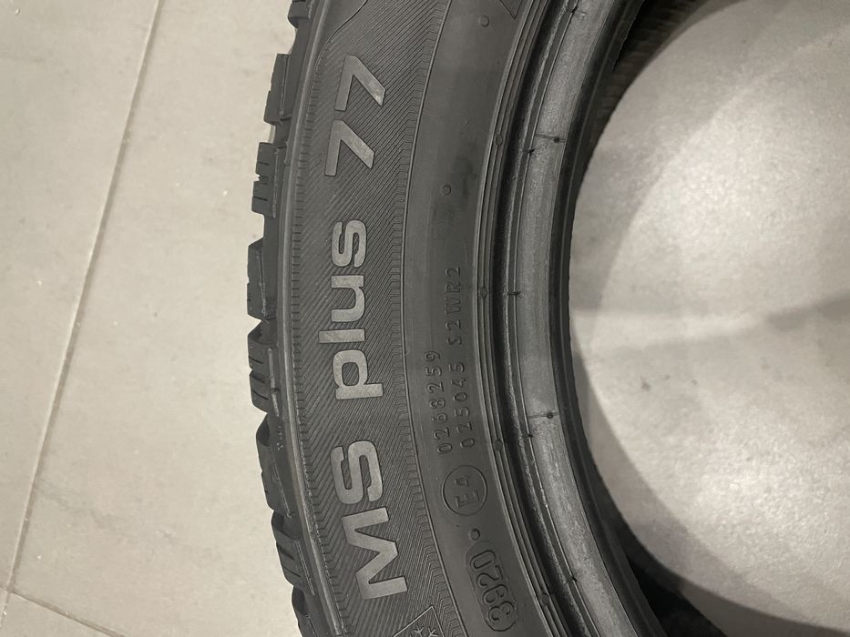 195/55 R16 Uniroyal MS Plus 77