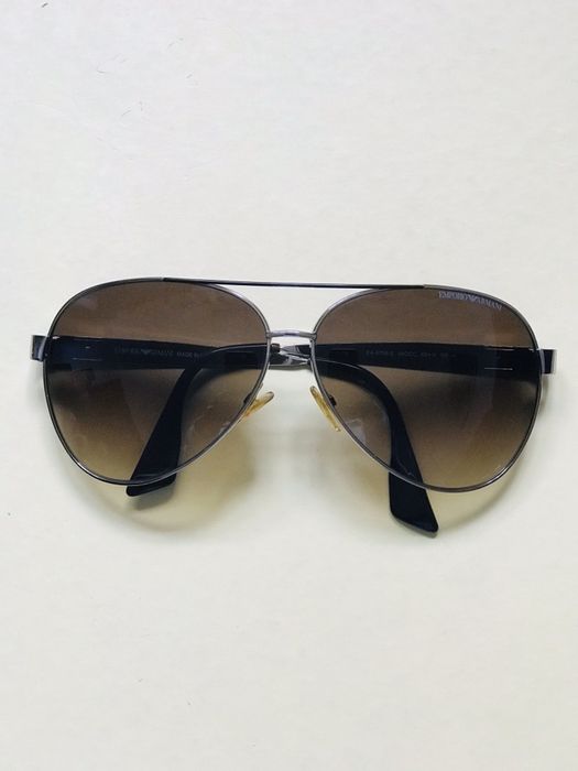 Óculos Giorgio Armani praticamente novos