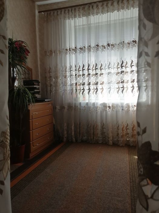 Срочно!! Продам большой дом в г.Арцизе